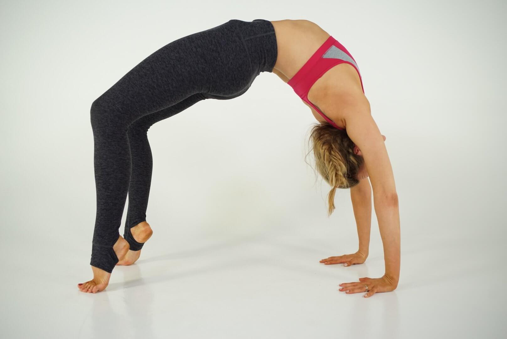 How To Do Wheel Pose – Brett Larkin Yoga